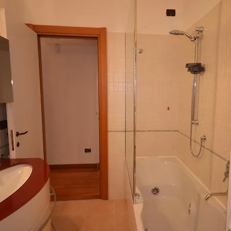 Inganni Μιλάνο